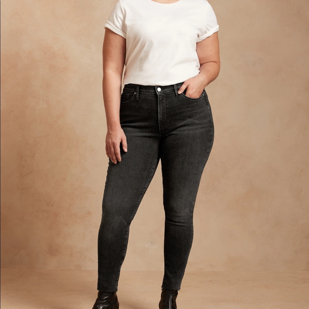 banana republic washed black high waist skinny jeans with raw hem